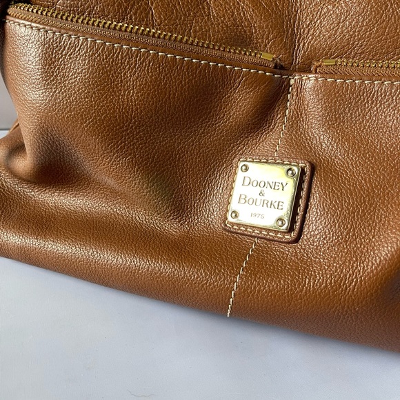 Dooney & Bourke Dillen Pocket Sac Shoulder Bag - Picture 3 of 9